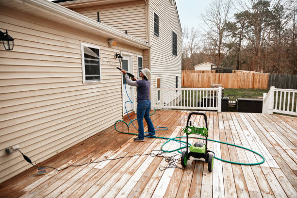 Best Deck Pressure Washing  in East Alton, IL