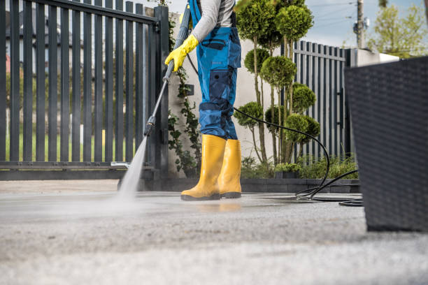 Why Choose Our Certified Pressure Washing Experts for Your Project Needs in East Alton, IL?